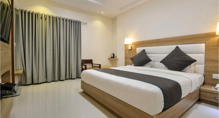 Blu orchid Udaipur Room Type - Bedroom 1