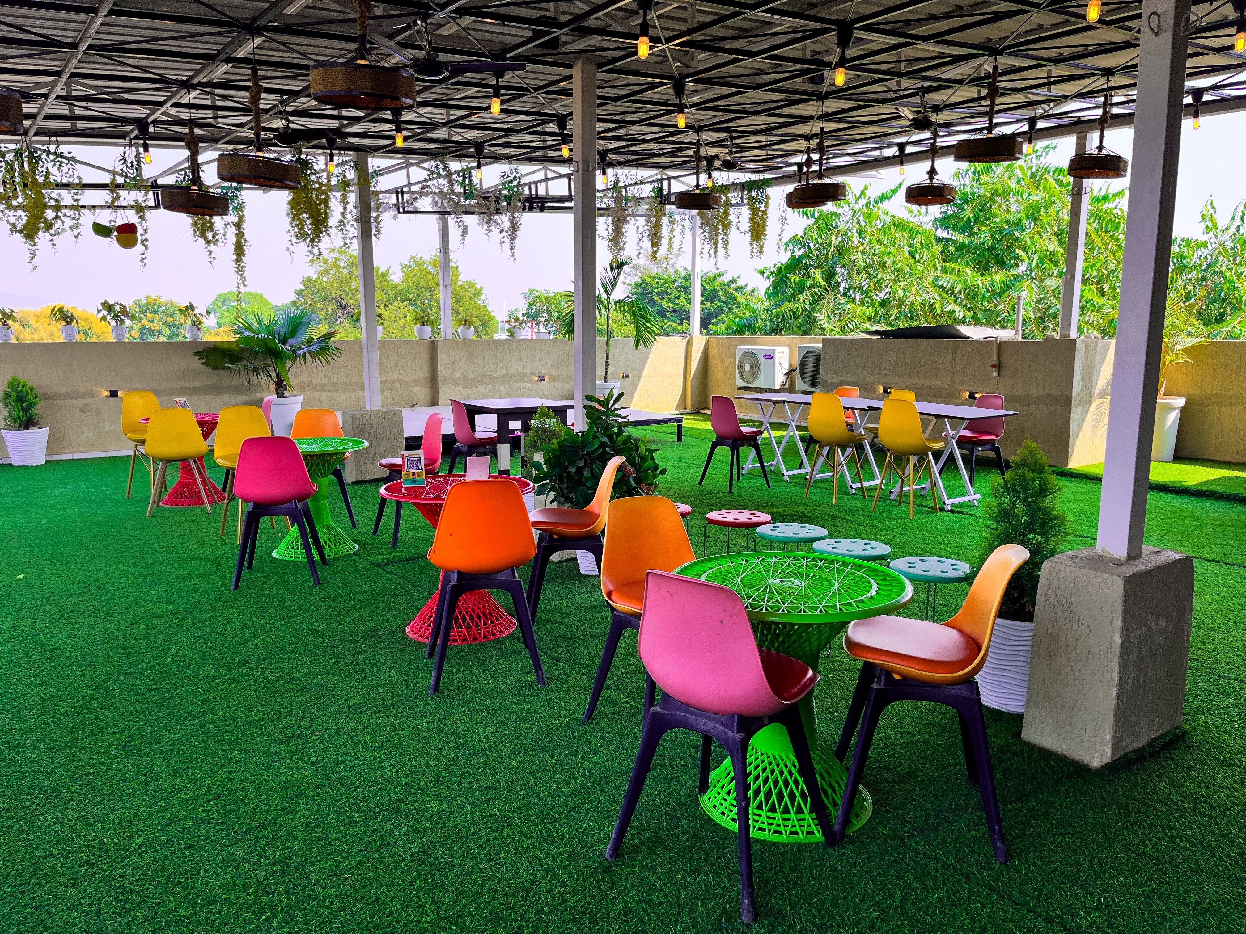 Kasturi hotel and Restaurant - Tap to explore photos