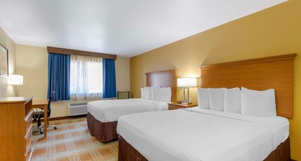 Best Western Kiva Inn Room Type - 2 Queen Beds, Non-Smoking, High Speed Internet Access, Microwave And Refrigerator, Continental Break Best Western Kiva Inn Room Type - 2 Queen Beds, Non-Smoking, High Speed Internet Access, Microwave And Refrigerator, Continental Break