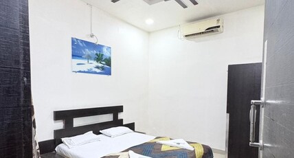 Royal Beach Resort diveagar Room Type - Deluxe Non Ac room