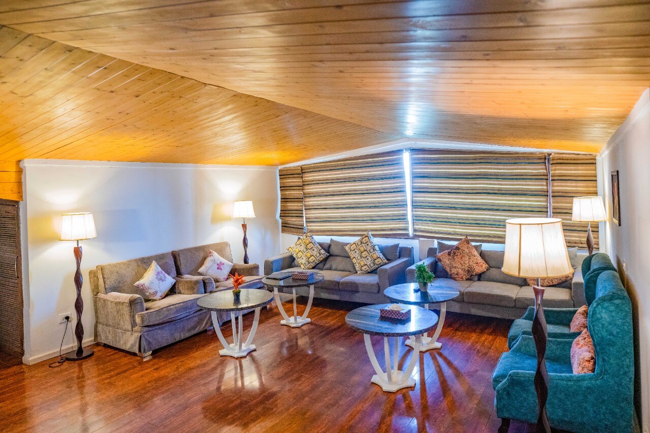 Holiday in Homestay - Tap to explore photos