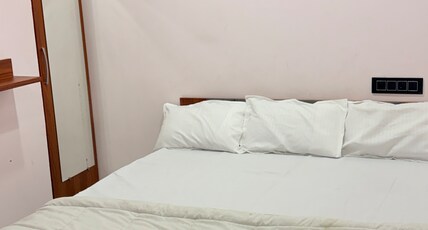 Hotel Triveni Inn Room Type - Standard room with 2 double bed and 2 AC Hotel Triveni Inn Room Type - Standard room with 2 double bed and 2 AC