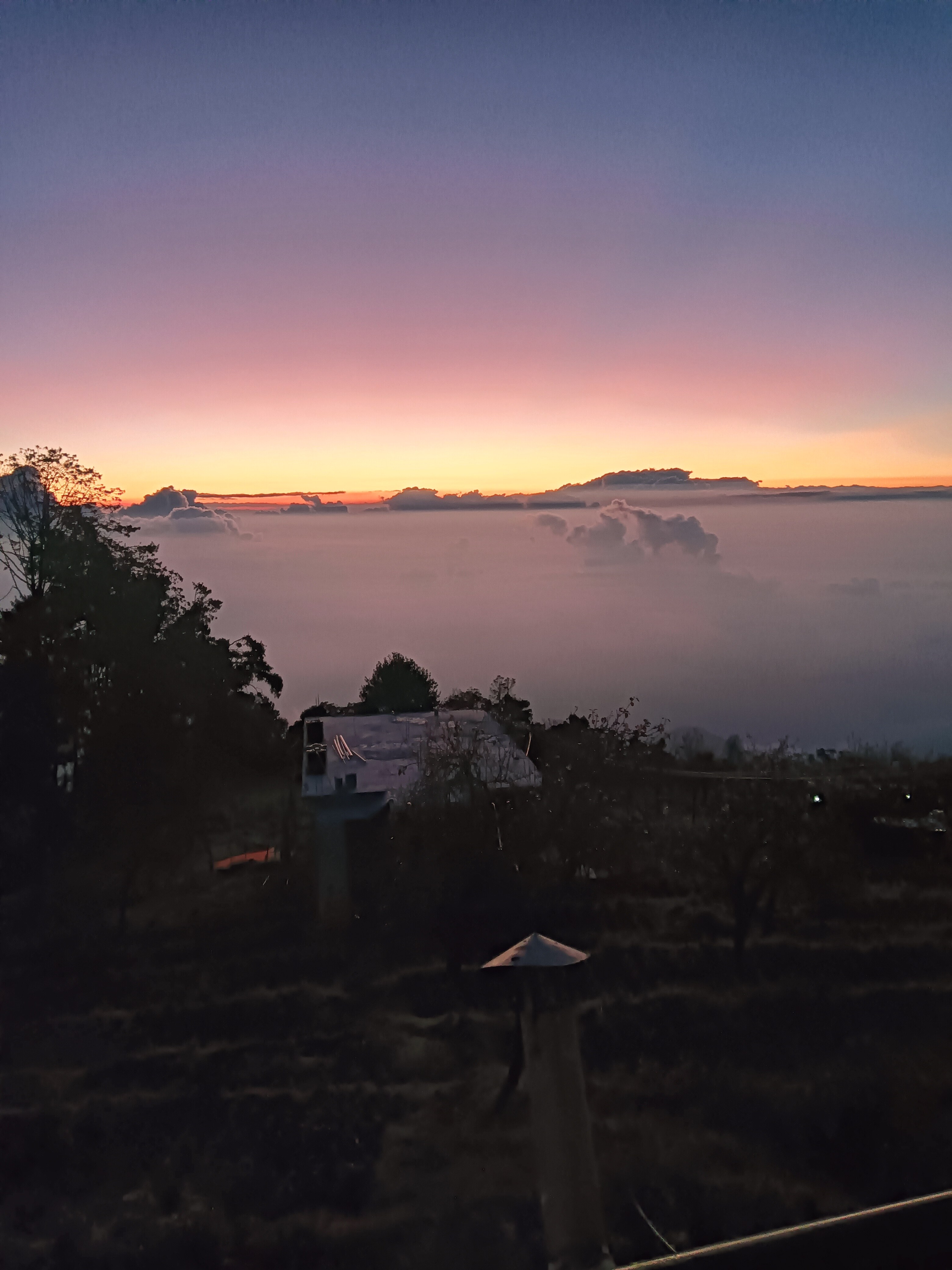 Vatta mountain view - Tap to explore photos