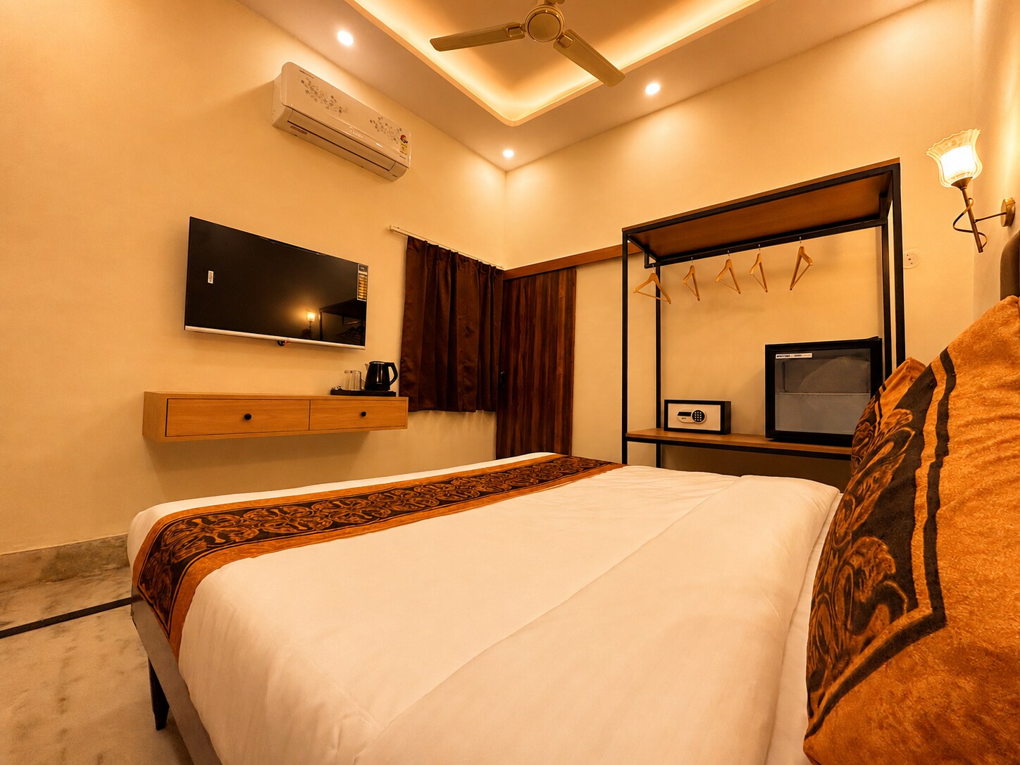 Cozykey dehradun - Tap to explore photos
