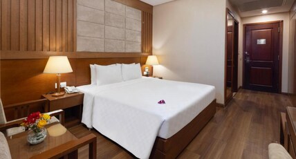 Eden Star Saigon Hotel Room Type - Premium Deluxe Double with Window + Free Mini-bar Eden Star Saigon Hotel Room Type - Premium Deluxe Double with Window + Free Mini-bar