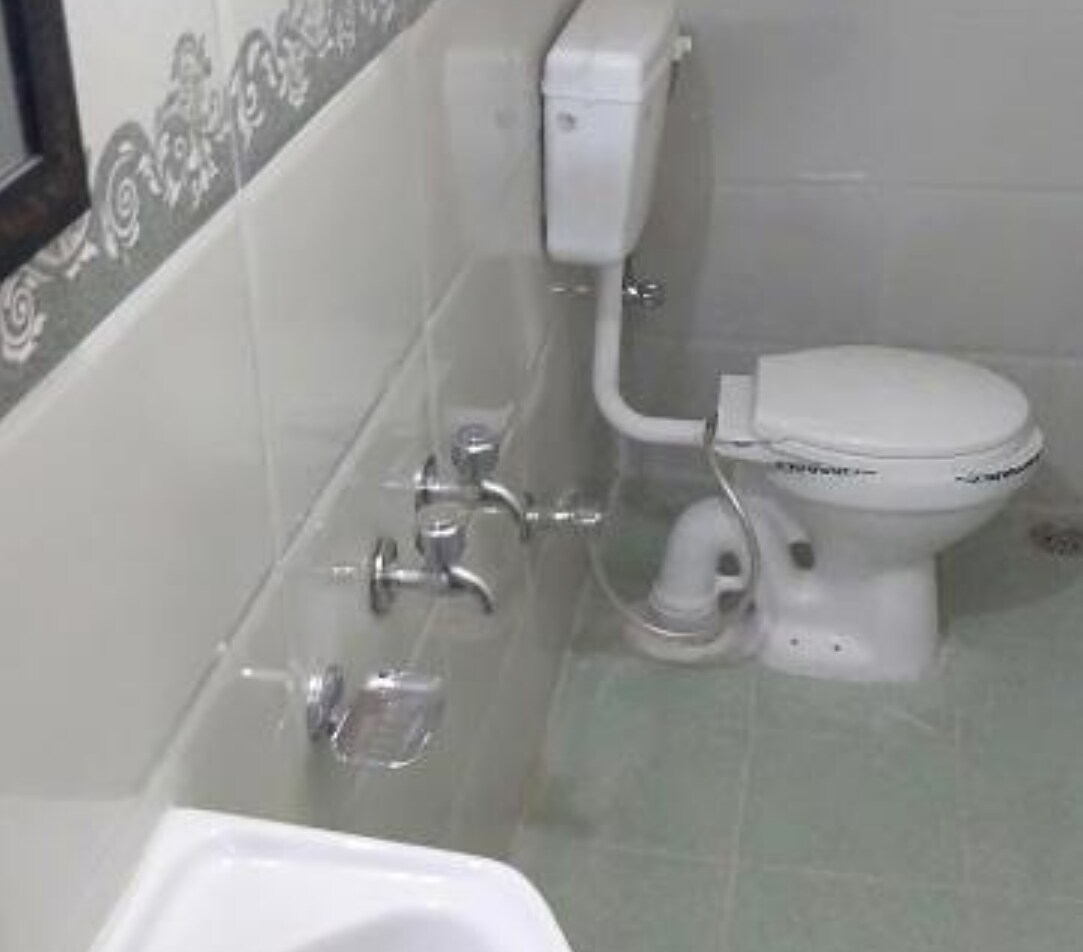 Geeta Homestay - Tap to explore photos