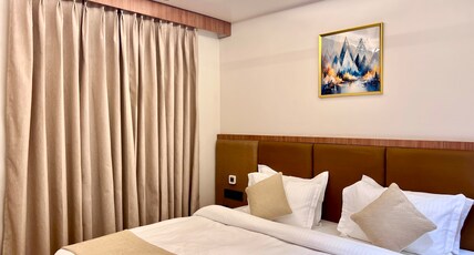DIESEL INN HOTEL, Room Type - Deluxe Room