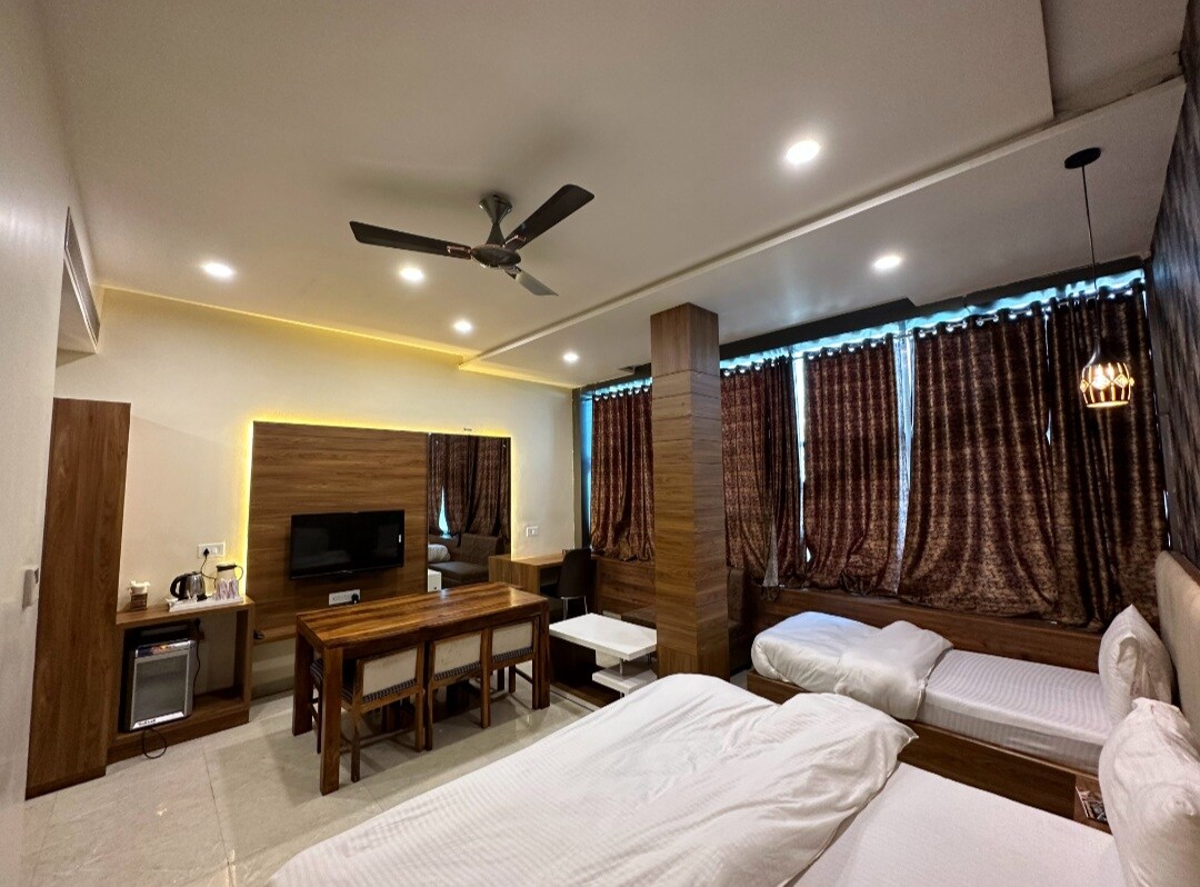 Hotel Shubham - Tap to explore photos