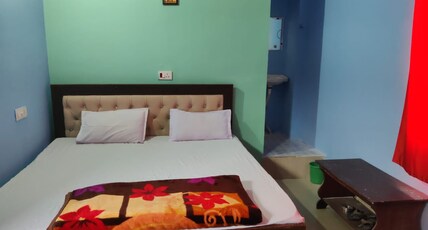 D'LAZEEZ HOTEL & RESTAURANT Room Type - Super Deluxe