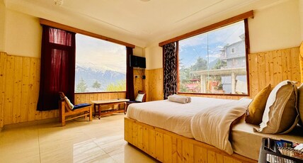 Hotel Suraj Inn Room Type - Family Suite