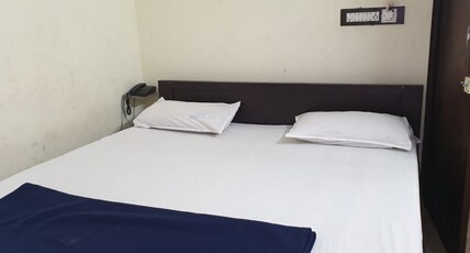 Lodge Vijaya Sri Room Type - Standard Room