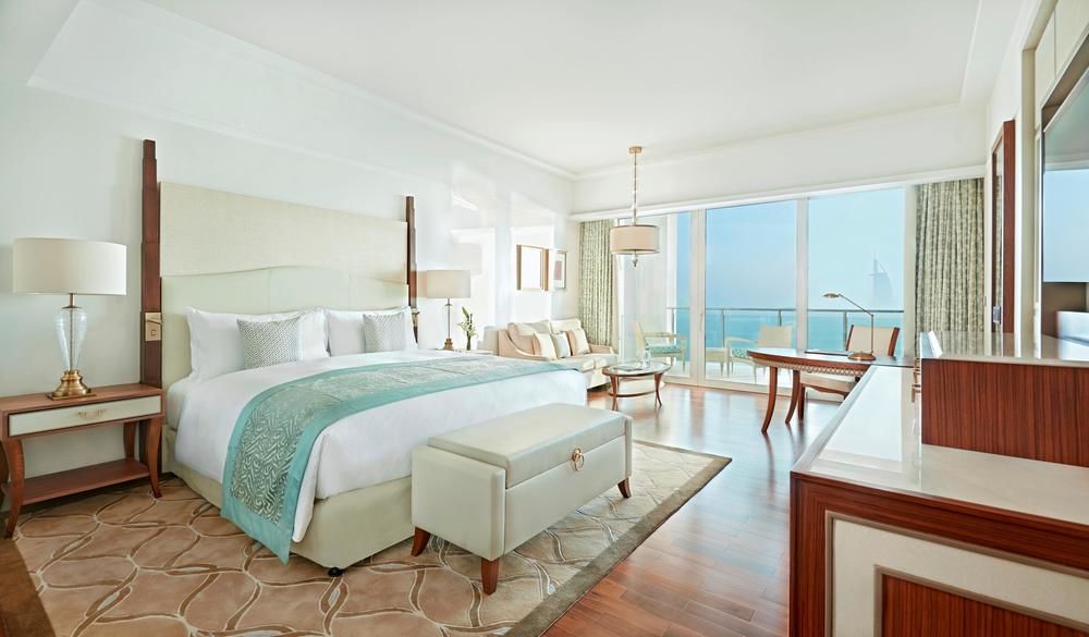 Waldorf Astoria Dubai Palm Jumeirah - Tap to explore photos