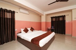 Photos of Hotel O Prabha Palace Lodge