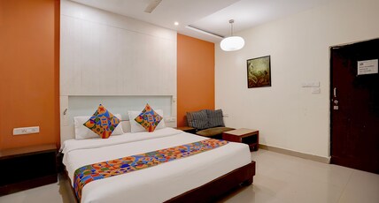 FabHotel GN International Room Type - Deluxe Room