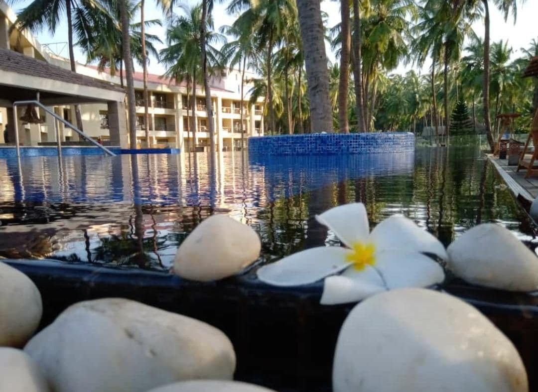 Silver Waves Resort & Spa Daman - Tap to explore photos