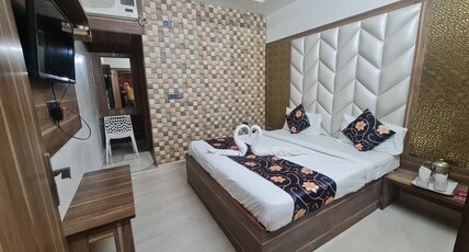 Hotel Royal Vrindavan Room Type - Standard Double Bed Room
