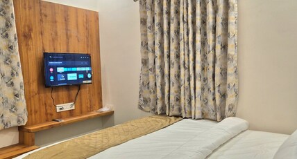 BHAVANI EXECUTIVE & LODGE Room Type - DOUBLE EXECUTIVE ROOM