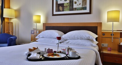 Crowne Plaza Hotel Beirut, an IHG Hotel Room Type - 1 King Standard Room with City View