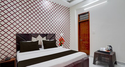 Super Hotel O by OYO ISBT Mohali Formerly Holiday Spot Room Type - Saver Double
