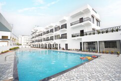 See Pearl Mandarmani