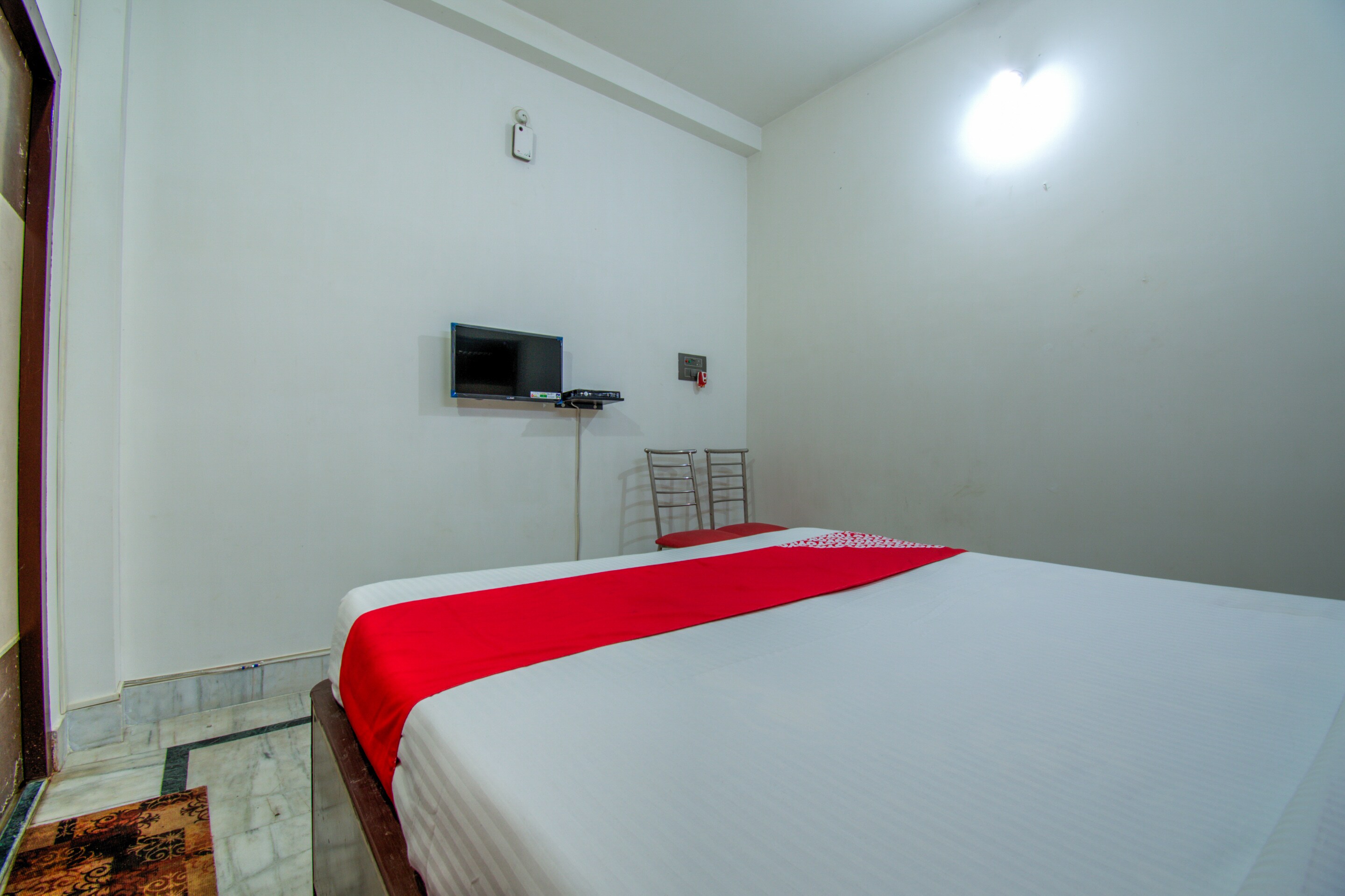 Hotel O Madhuram Vihar - Tap to explore photos