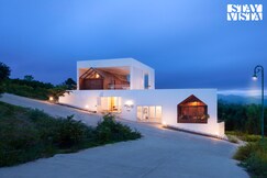 StayVista at Reflection by The Woods