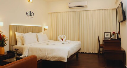 Ello Hotels Room Type - Deluxe Room with King Bed