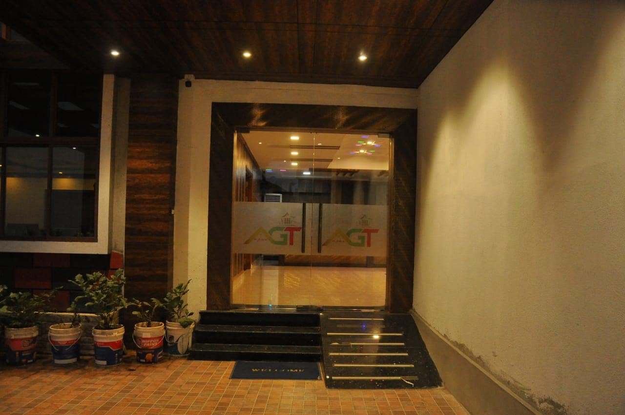 Main gallery