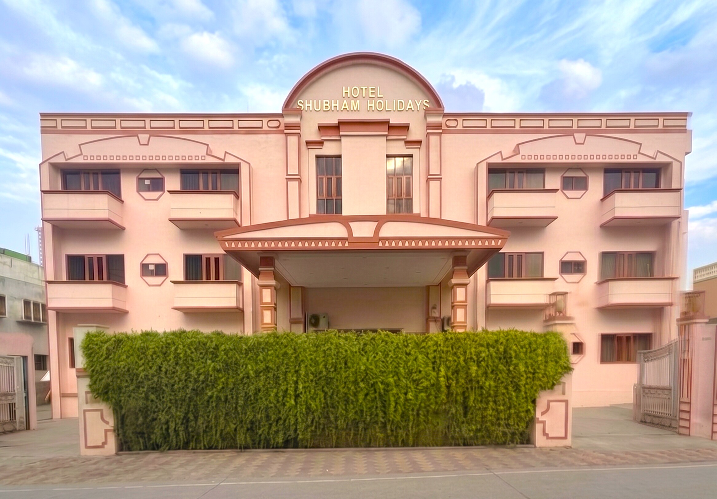 Hotel Shubham Holidays - Tap to explore photos