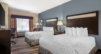 Best Western Plus Lake Jackson Inn & Suites Room Type - Accessible - 2 Queen, Mobility Accessible, Bathtub, Non-Smoking, Full Breakfast Best Western Plus Lake Jackson Inn & Suites Room Type - Accessible - 2 Queen, Mobility Accessible, Bathtub, Non-Smoking, Full Breakfast