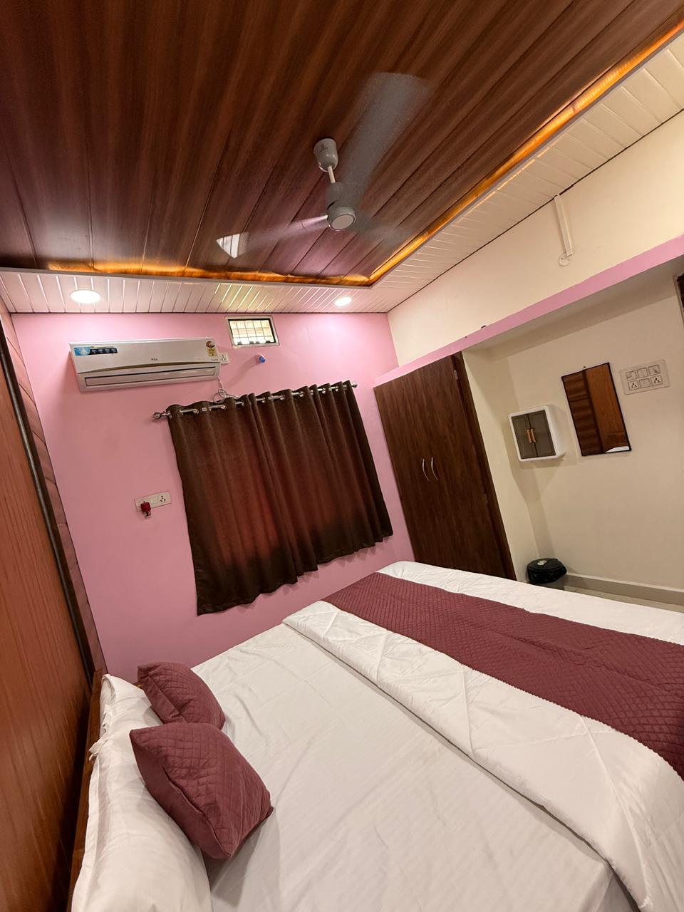 Anjana Home Stay - Tap to explore photos