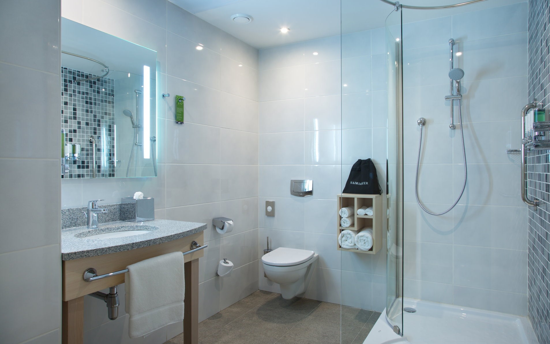 HAMPTON BY HILTON MINSK CITY CENTRE - Tap to explore photos