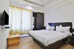 FabHotel Mid Way