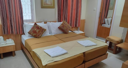 Empire Hotel Room Type - Superior Room