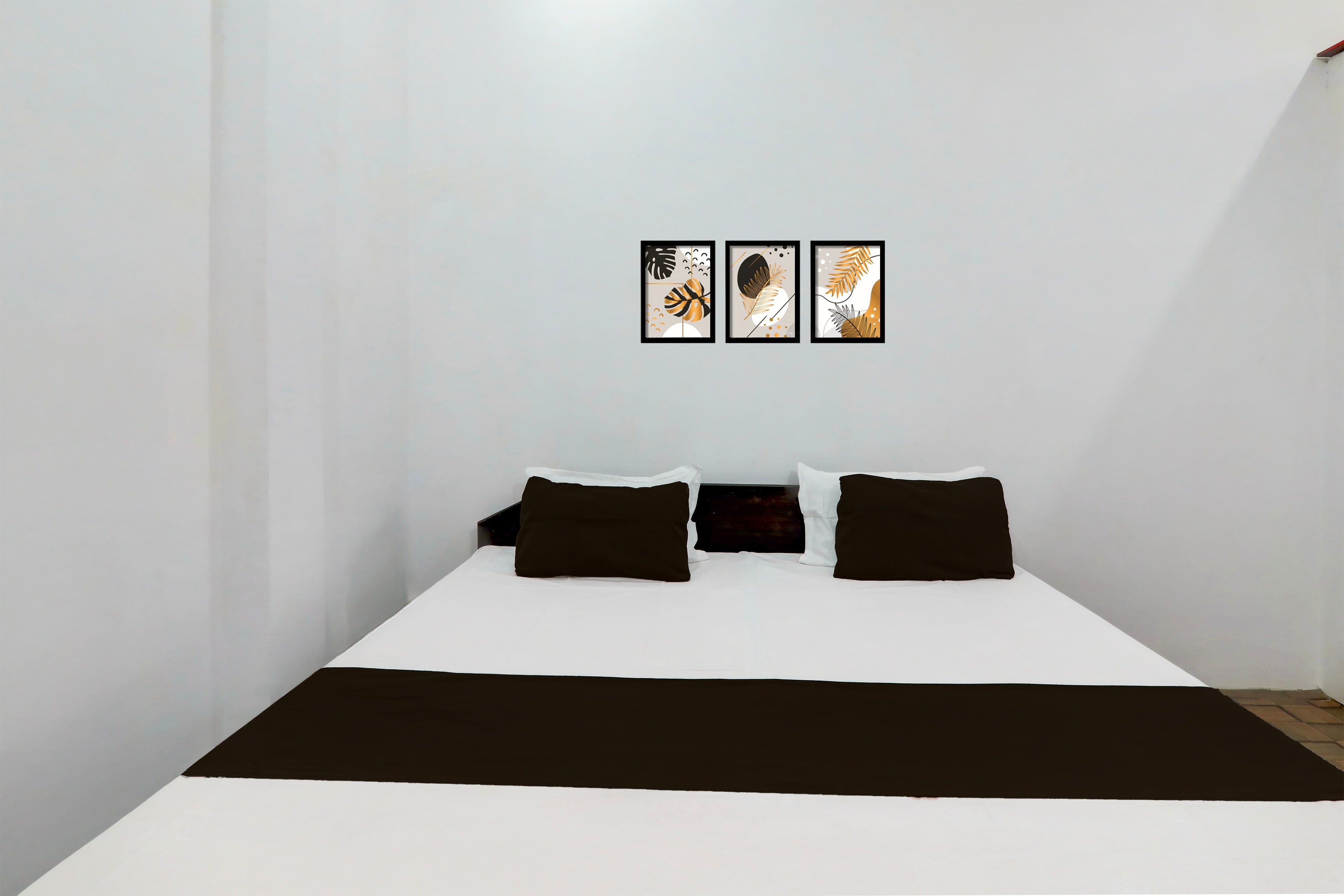 Hotel O S.M NAINI HOTEL AND RESTAURANT - Tap to explore photos