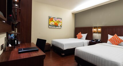 Best Western Senayan Room Type - 2 Single Beds, Non-Smoking, Superior Room, No Window In Room, Wi-Fi, Shower, Full Breakfast Best Western Senayan Room Type - 2 Single Beds, Non-Smoking, Superior Room, No Window In Room, Wi-Fi, Shower, Full Breakfast