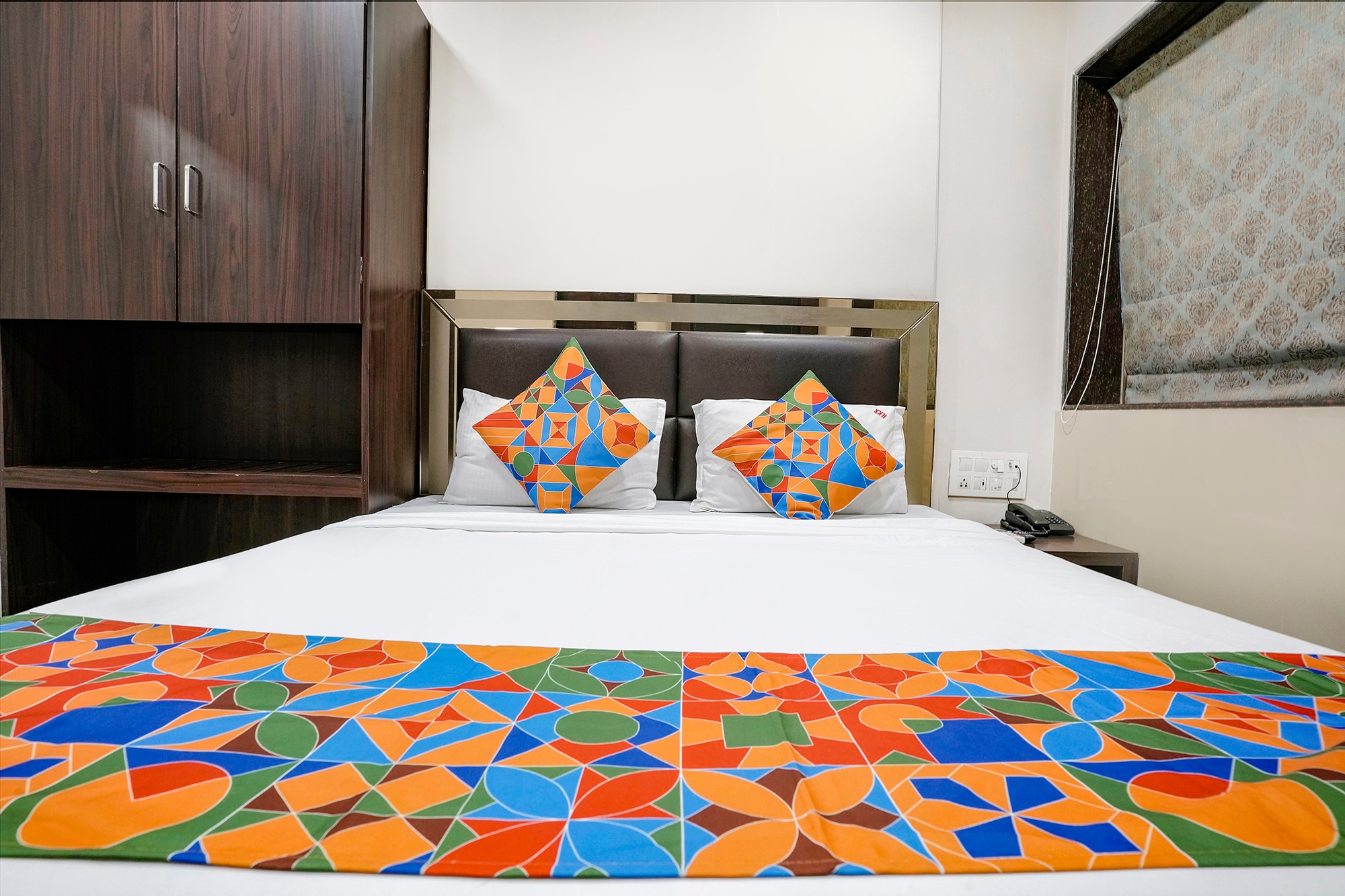 Hotel Kamran Residency - Near US Embassy - Tap to explore photos