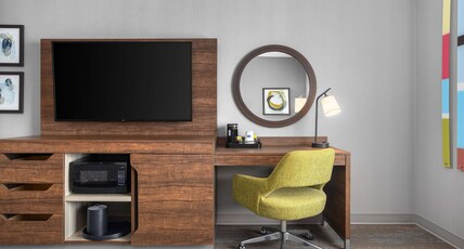 Hampton Inn by Hilton Kingston Room Type - 2 QNS HEARING ACC NOSMOK