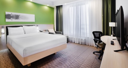 HAMPTON BY HILTON MINSK CITY CENTRE Room Type - KING ROOM NON SMOKING