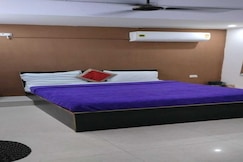 Hotel O Kanak palace