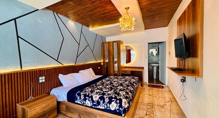 Milaura Lake view Resort Kodai Room Type - Deluxe Room