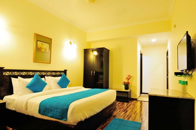 Akashdeep 22 Hotel & Motel pvt ltd - Tap to explore photos