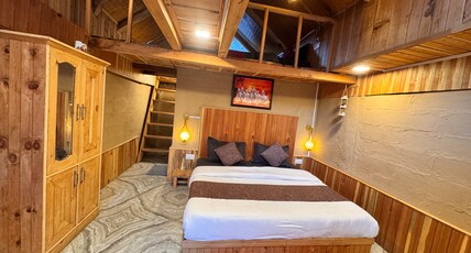 Himalayan Duplex Retreat Room Type - Bedroom 1