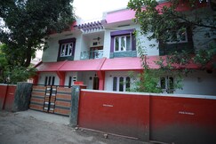 LaCasa Homestay (1km from Padmanabhaswamy Temple)