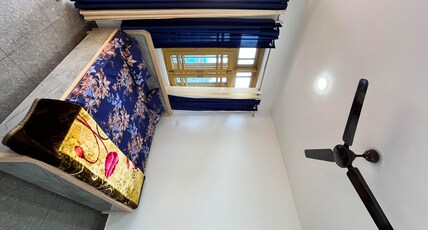 Bir Breeze Home Stay Room Type - Deluxe Room with Balcony