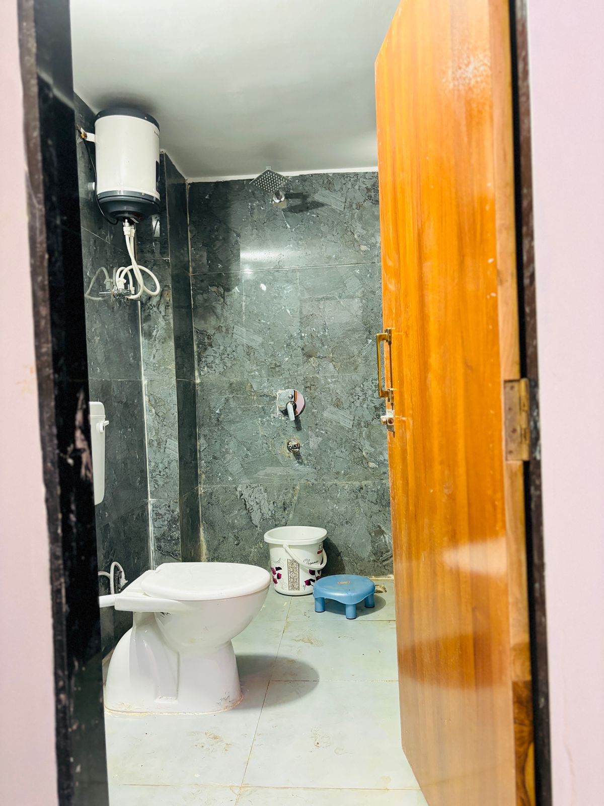 Shri Kala Kunj Guest House - Tap to explore photos