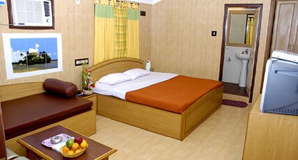 Blue Bay  Beach Resort Room Type - Deluxe Room