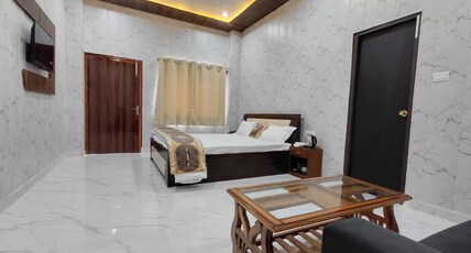 BANARAS BLOSSOM RESORT Room Type - Deluxe Suite Room
