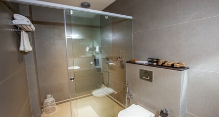 NOBLE RESIDENCY Room Type - SUITE