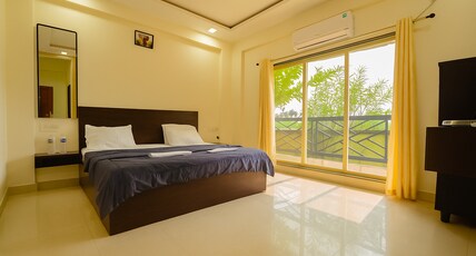 Beach Aura by Lavika Stays Room Type - Deluxe Room